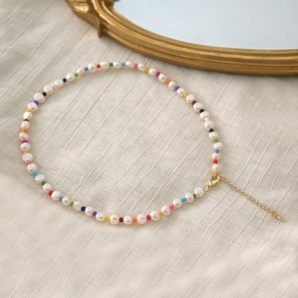 Rainbow freshwater pearl necklace detailed close up