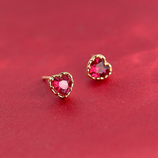 Gold ruby red crystal heart stud earrings details