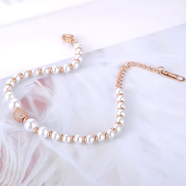Rose gold crystal pearl bracelet close up details