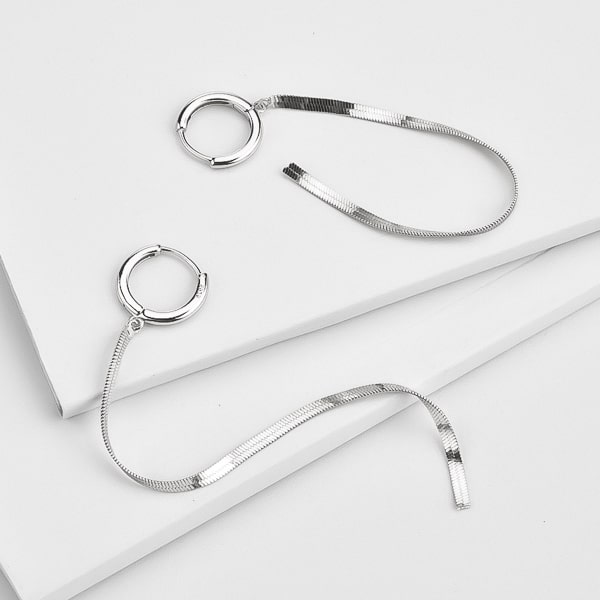 Silver Herringbone Chain Earrings Classy Women Collection