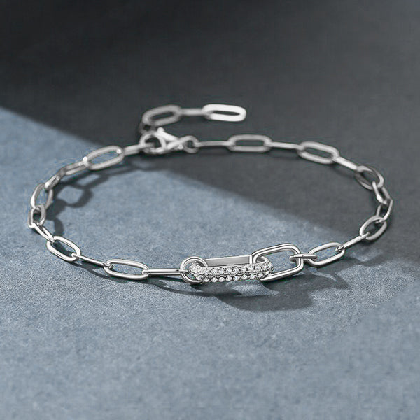 Silver luxury link chain bracelet details