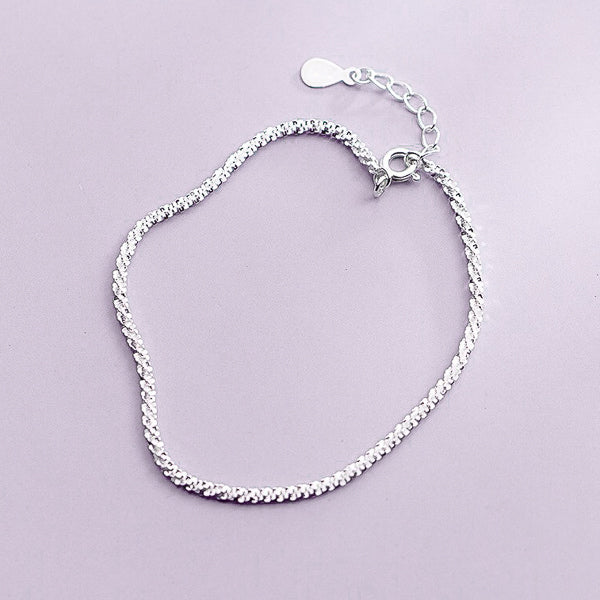 Sparkling sterling silver chain bracelet details