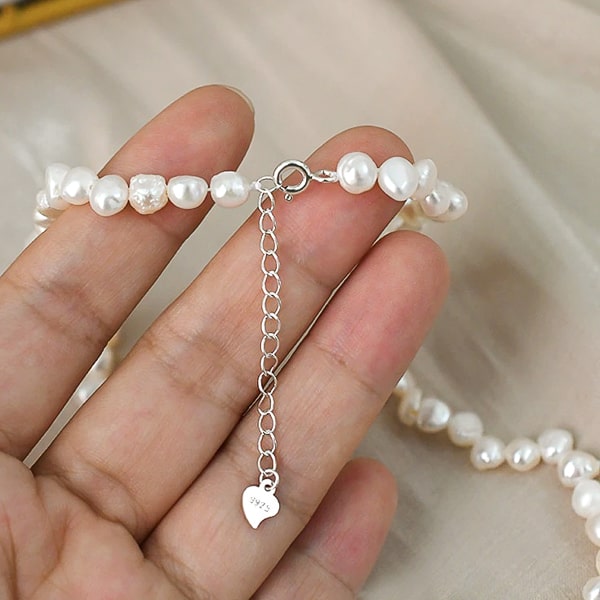 4-5mm baroque freshwater pearl choker necklace details