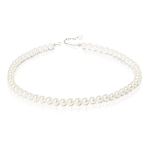 Ziegfeld Collection necklace of freshwater cultured pearls.