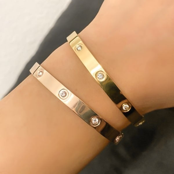 Waterproof 6mm gold crystal bangle bracelet made of stainless steel