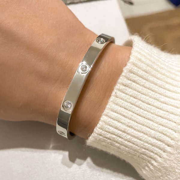 Waterproof 6mm silver crystal bangle bracelet made of stainless steel