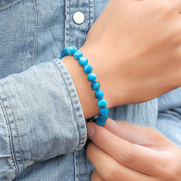 Beaded apatite bracelet on a woman's wrist