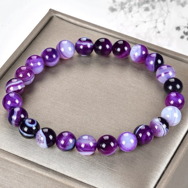 Beaded purple agate bracelet details