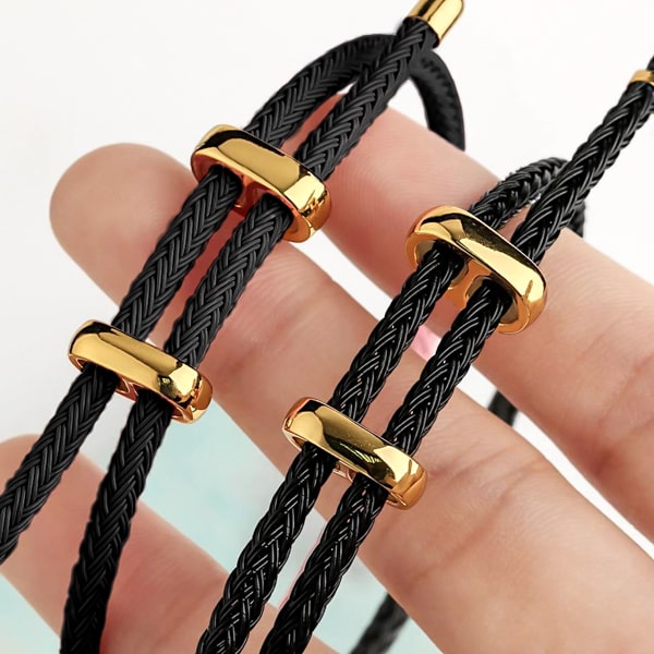 Black elegant rope bracelet details