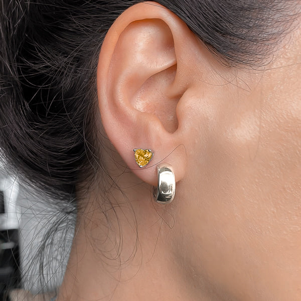 Heart-shaped citrine yellow cubic zirconia stud earrings