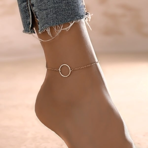 Gold minimalist anklet