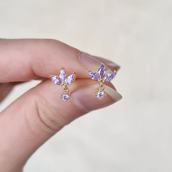 Lotus earrings made of gold vermeil and purple cubic zirconia
