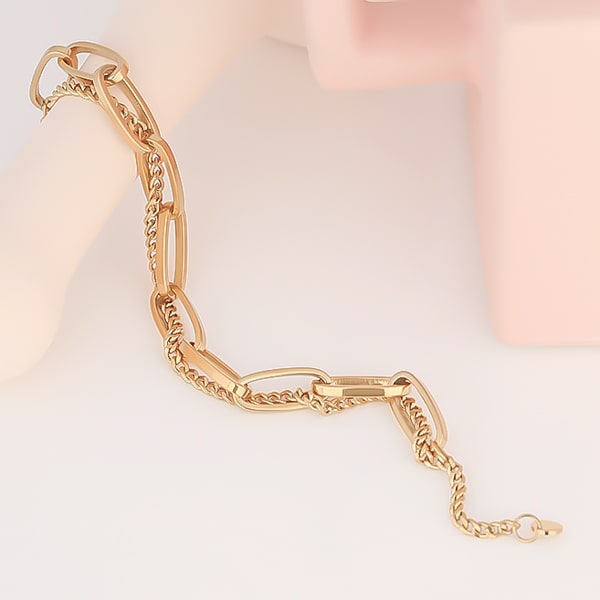 Gold dual chain bracelet close up details