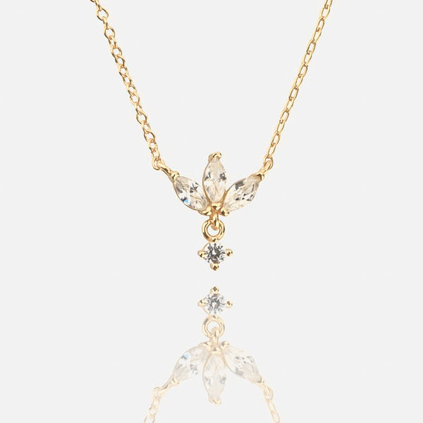 Gold mini lotus necklace details