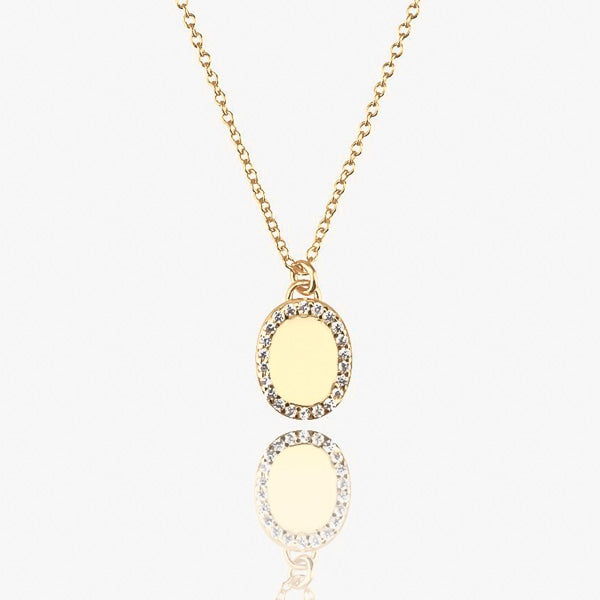Gold oval pendant necklace details