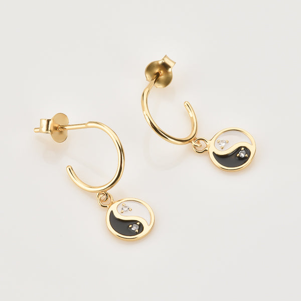 Gold yin yang earrings details