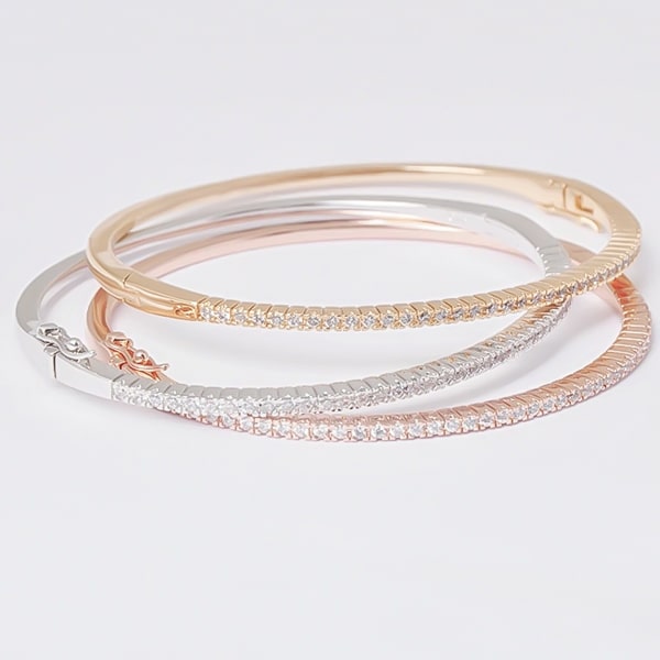 Gold zirconia bangle bracelet details