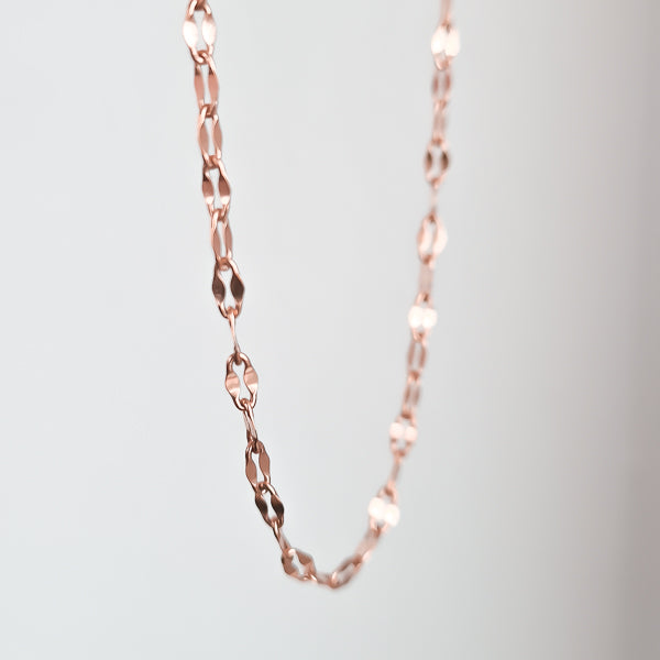 Rose gold lace chain choker necklace detail