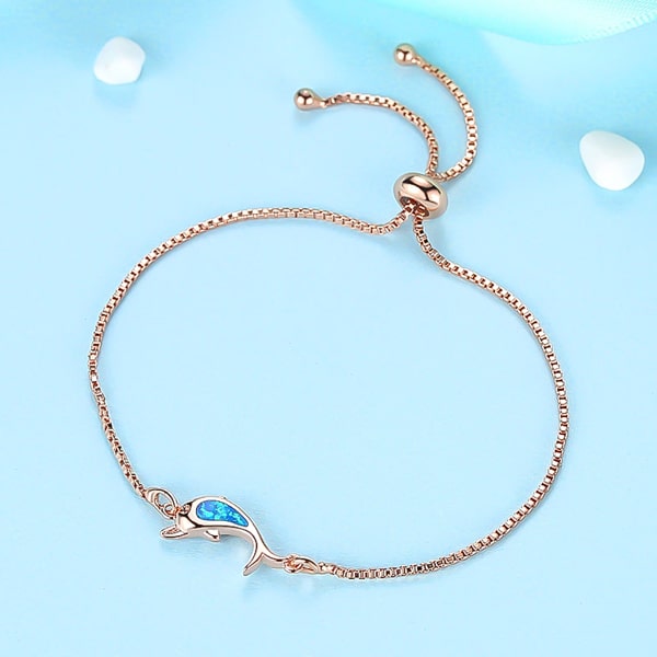Rose gold dolphin bracelet details