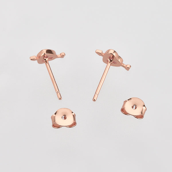 Rose gold heart and arrow stud earrings details