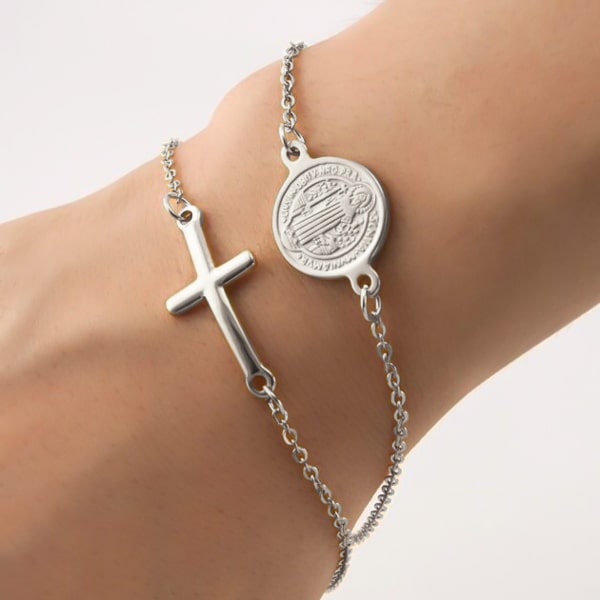 Silver cross chain bracelet