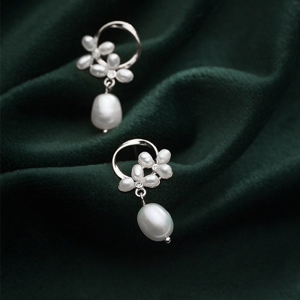 Silver circle pearl drop stud earrings details
