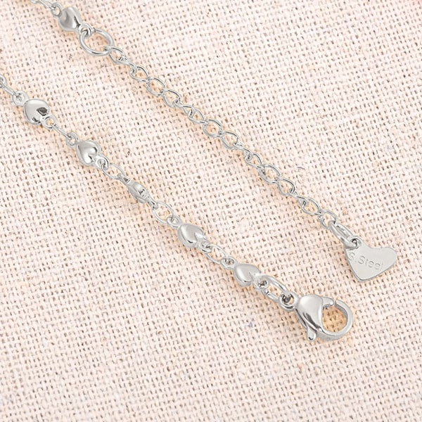 Silver heart chain ankle bracelet details