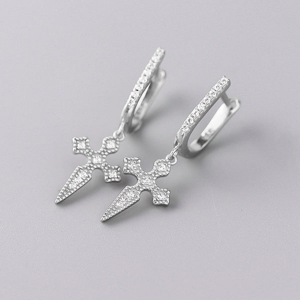 Silver medieval cross earrings details