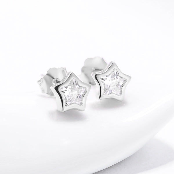 Silver sparkling mini star stud earrings details