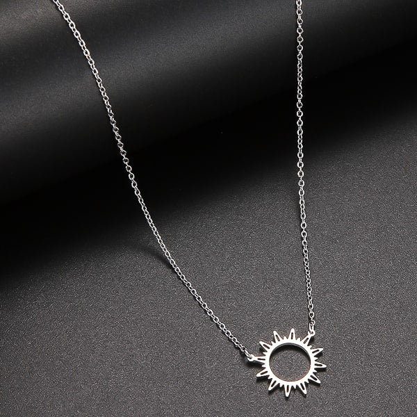 Silver sunshine necklace details
