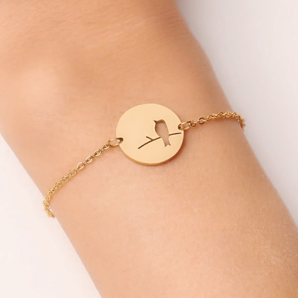 Simple gold bird bracelet