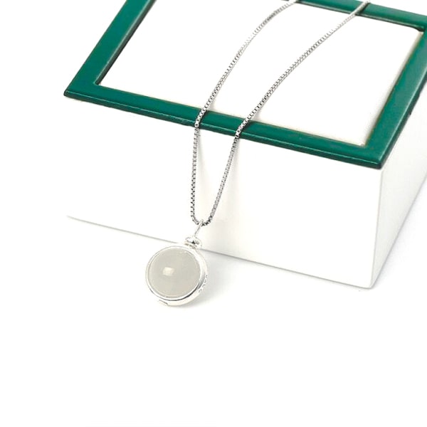 White moonstone pendant necklace closeup image