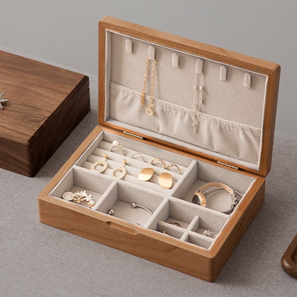 Wood jewelry organizer box cherry display